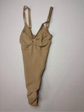 SKIMS Nude/Tan Bodysuit Shapewear-S/M